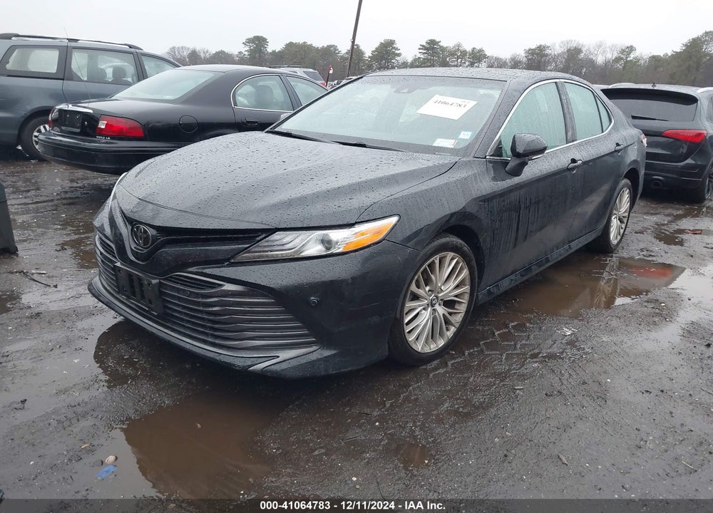 2018 TOYOTA CAMRY VIN: 4T1B11HK6JU511624