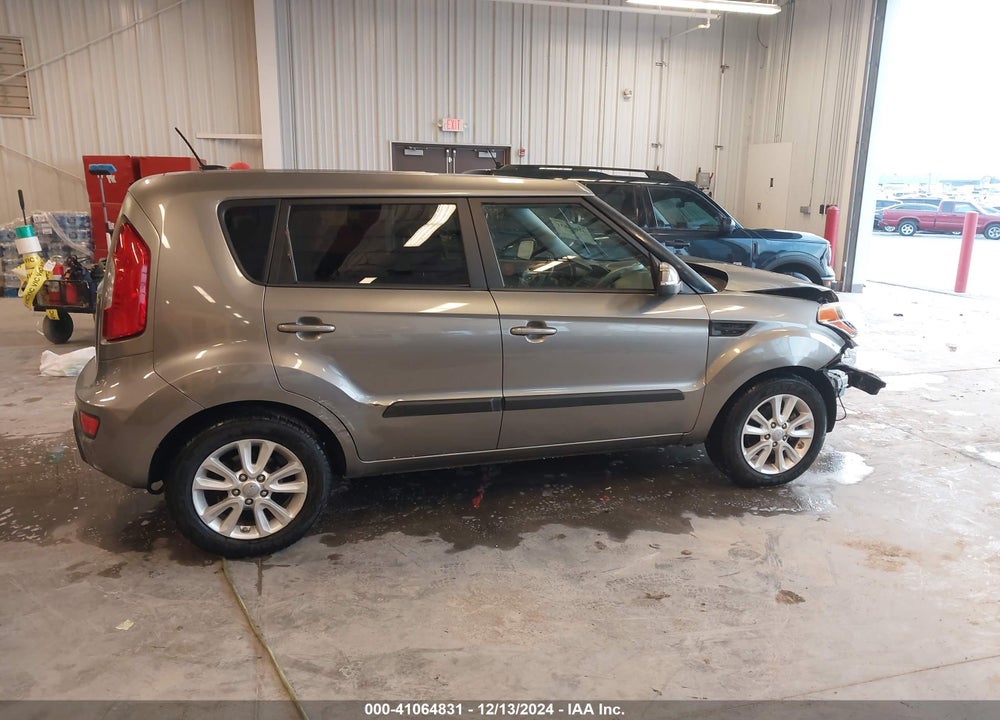 2013 KIA SOUL VIN: KNDJT2A61D7602557