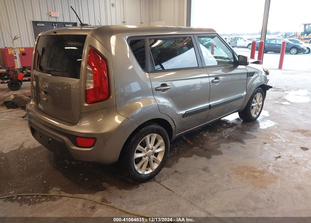 2013 KIA SOUL VIN: KNDJT2A61D7602557