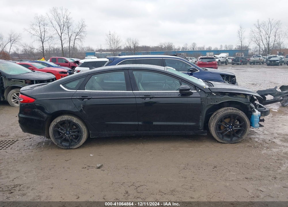 2020 FORD FUSION SE VIN: 3FA6P0HDXLR125093