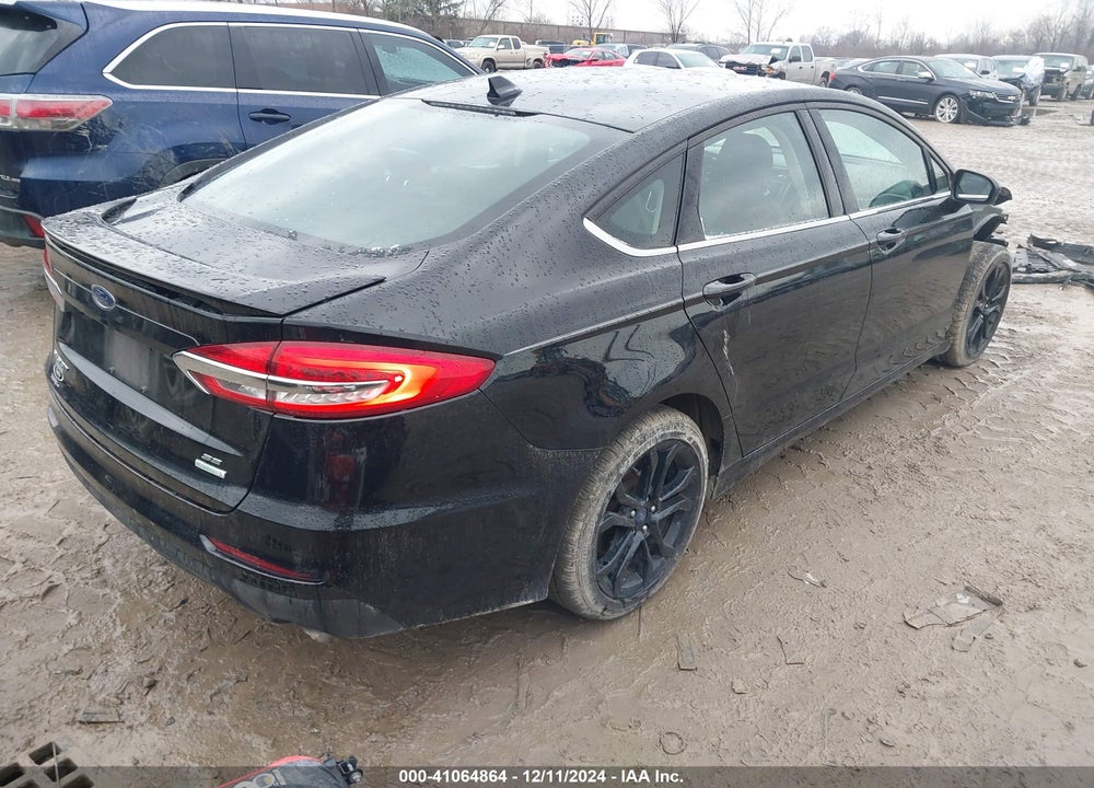 2020 FORD FUSION SE VIN: 3FA6P0HDXLR125093