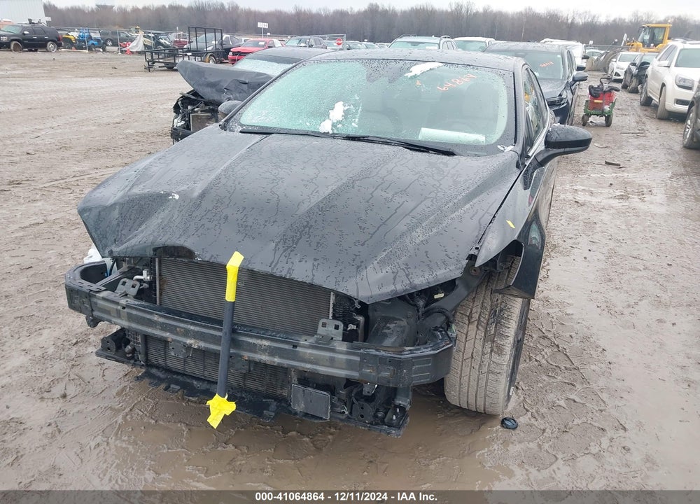 2020 FORD FUSION SE VIN: 3FA6P0HDXLR125093