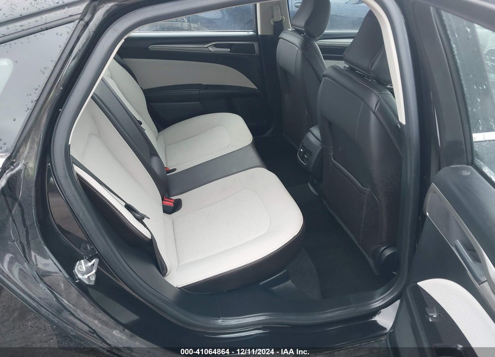 2020 FORD FUSION SE VIN: 3FA6P0HDXLR125093
