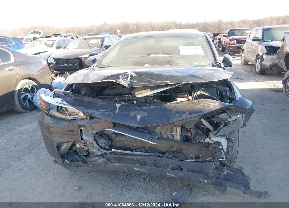 2017 CHEVROLET MALIBU VIN: 1G1ZE5ST2HF203017