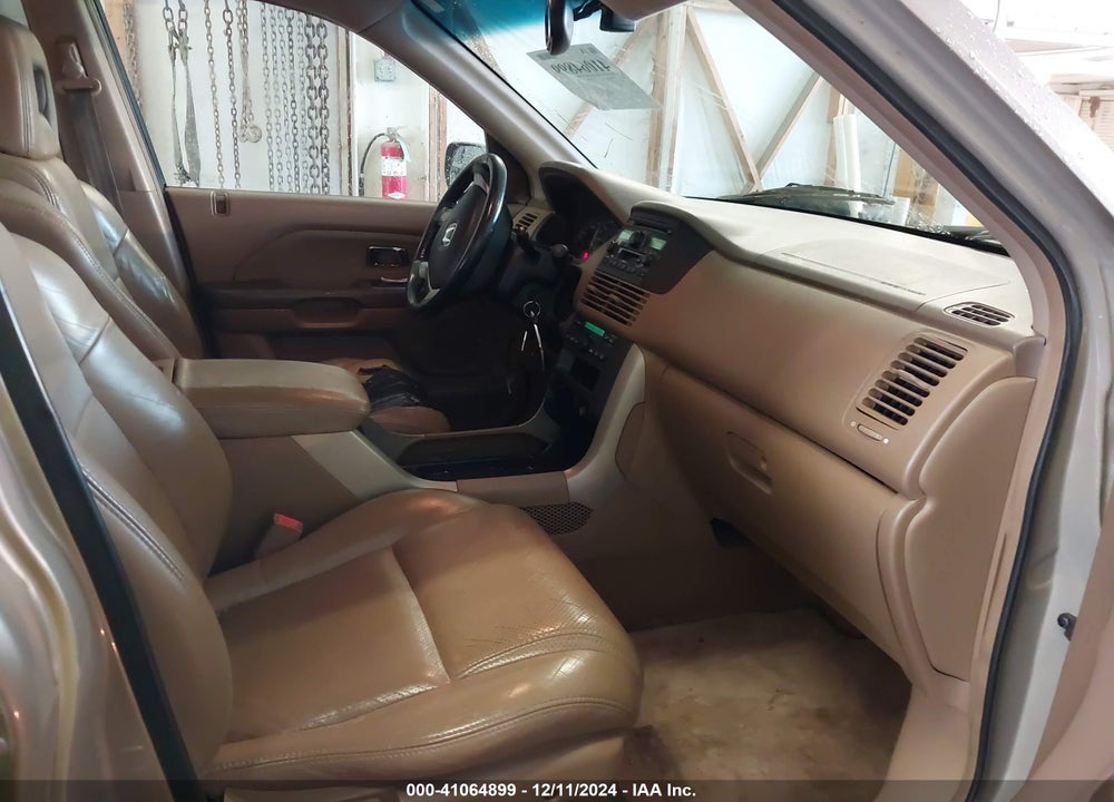 2003 HONDA PILOT EX-L VIN: 2HKYF18573H557096