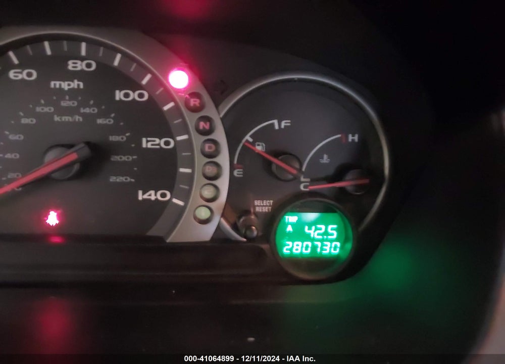 2003 HONDA PILOT EX-L VIN: 2HKYF18573H557096