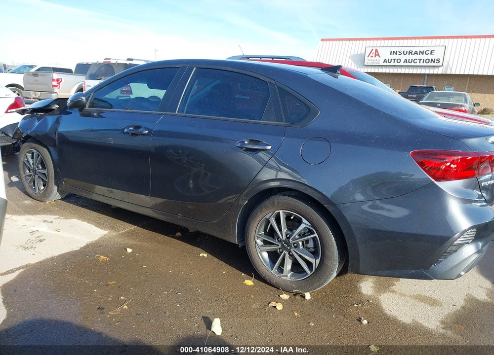 2023 KIA FORTE VIN: 3KPF24AD8PE635837