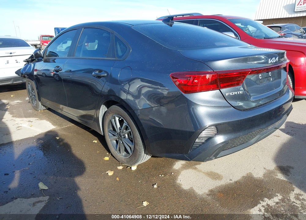 2023 KIA FORTE VIN: 3KPF24AD8PE635837