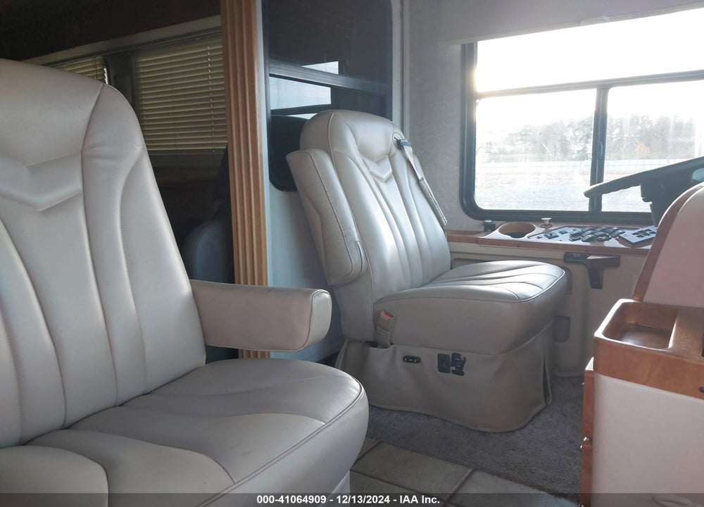 2006 FREIGHTLINER CHASSIS X LINE MOTOR HOME VIN: 4UZACJDC96CW04946