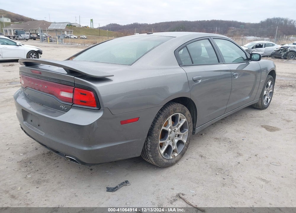 2011 DODGE CHARGER R/T VIN: 2B3CM5CT2BH610728