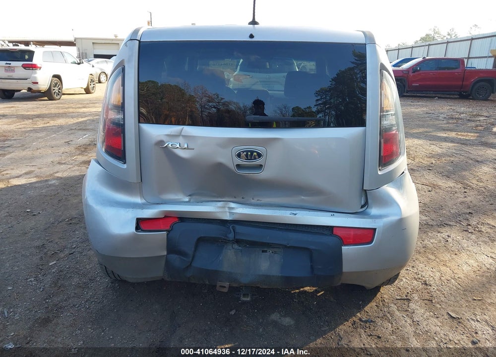 2011 KIA SOUL VIN: KNDJT2A2XB7718737