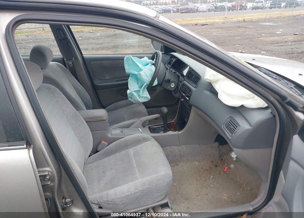 2000 NISSAN ALTIMA GLE/GXE/SE/XE VIN: 1N4DL01D1YC239924