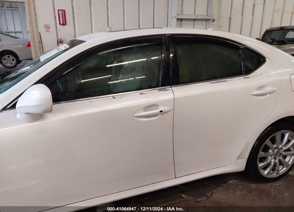 2008 LEXUS IS 250 VIN: JTHCK262782023558