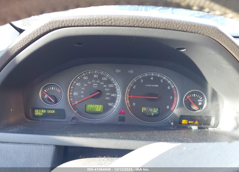 2007 VOLVO XC90 3.2 VIN: YV4CZ982X71391818