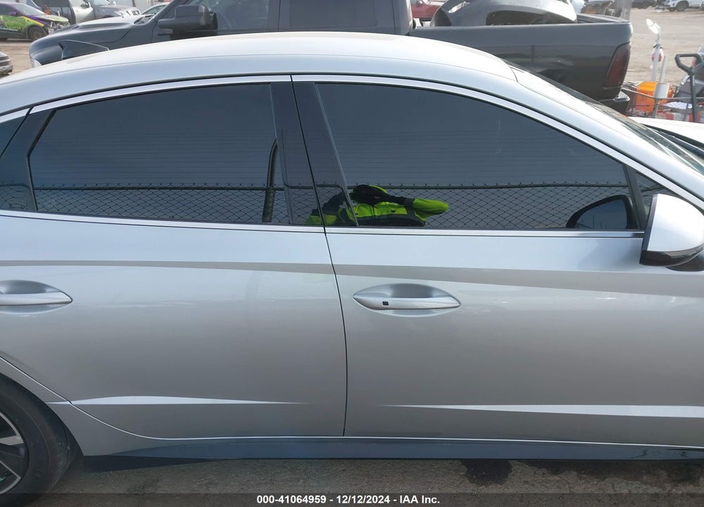 2024 HYUNDAI SONATA SEL VIN: KMHL64JA8RA372246