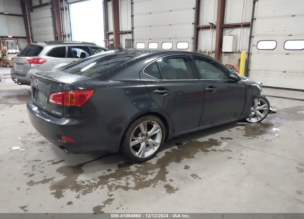 2009 LEXUS IS 250 VIN: JTHBK262895104127