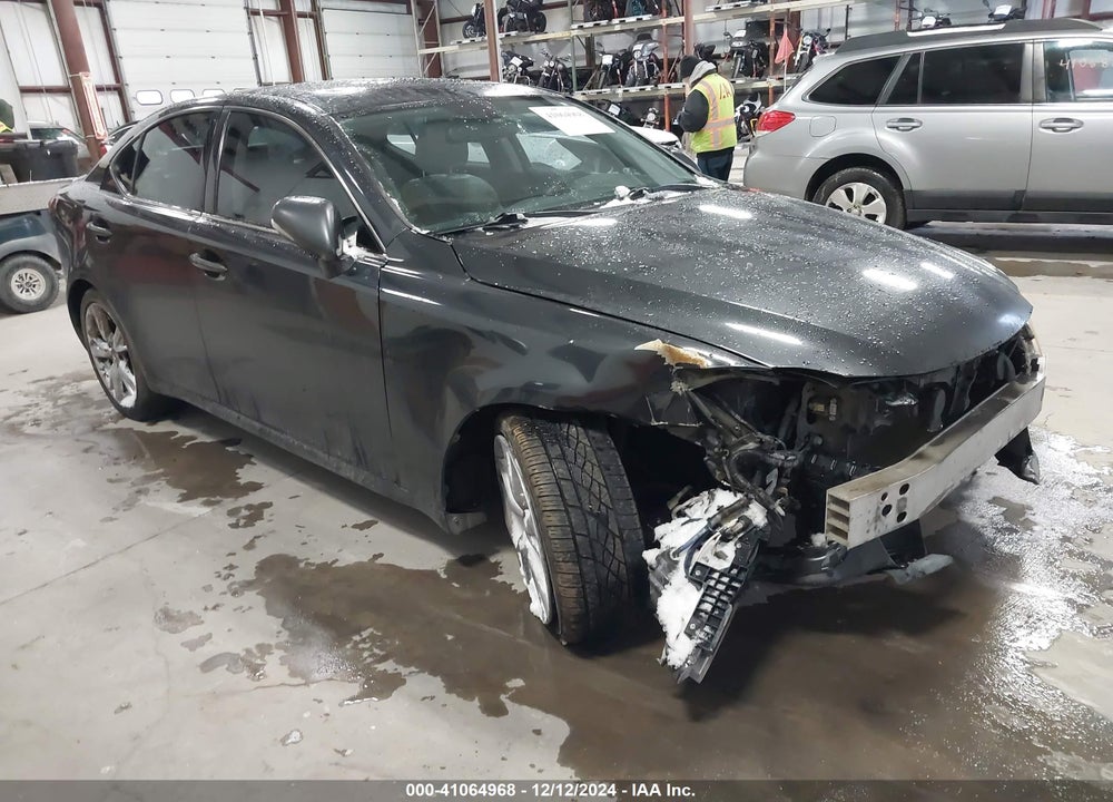 2009 LEXUS IS 250 VIN: JTHBK262895104127