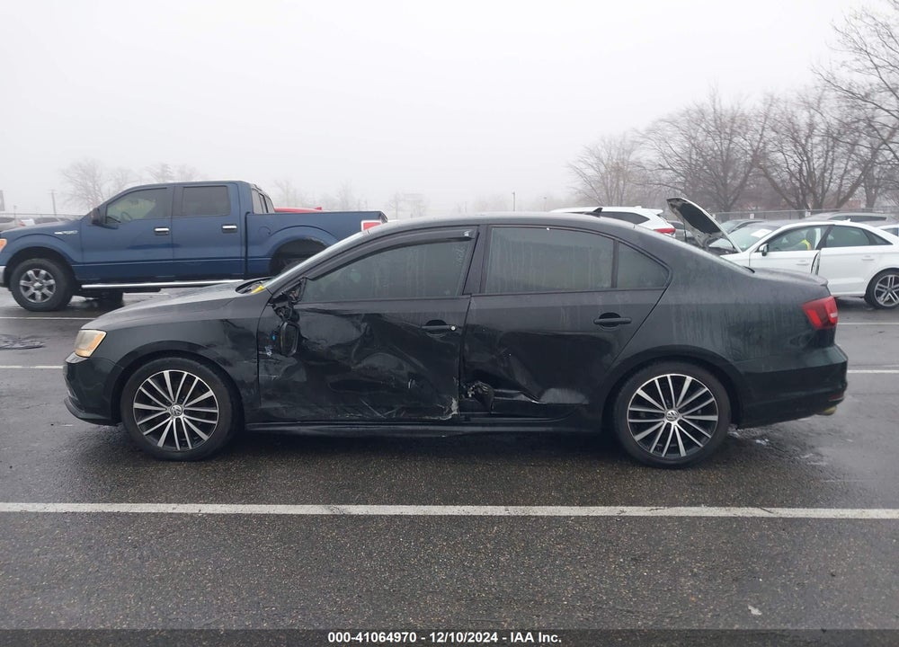 2016 VOLKSWAGEN JETTA 1.8T SPORT VIN: 3VWD17AJ9GM277376