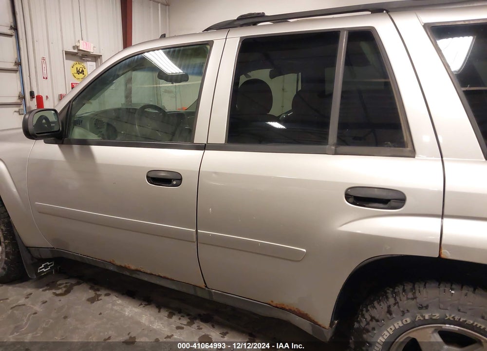 2006 CHEVROLET TRAILBLAZER LS VIN: 1GNDT13S662283830