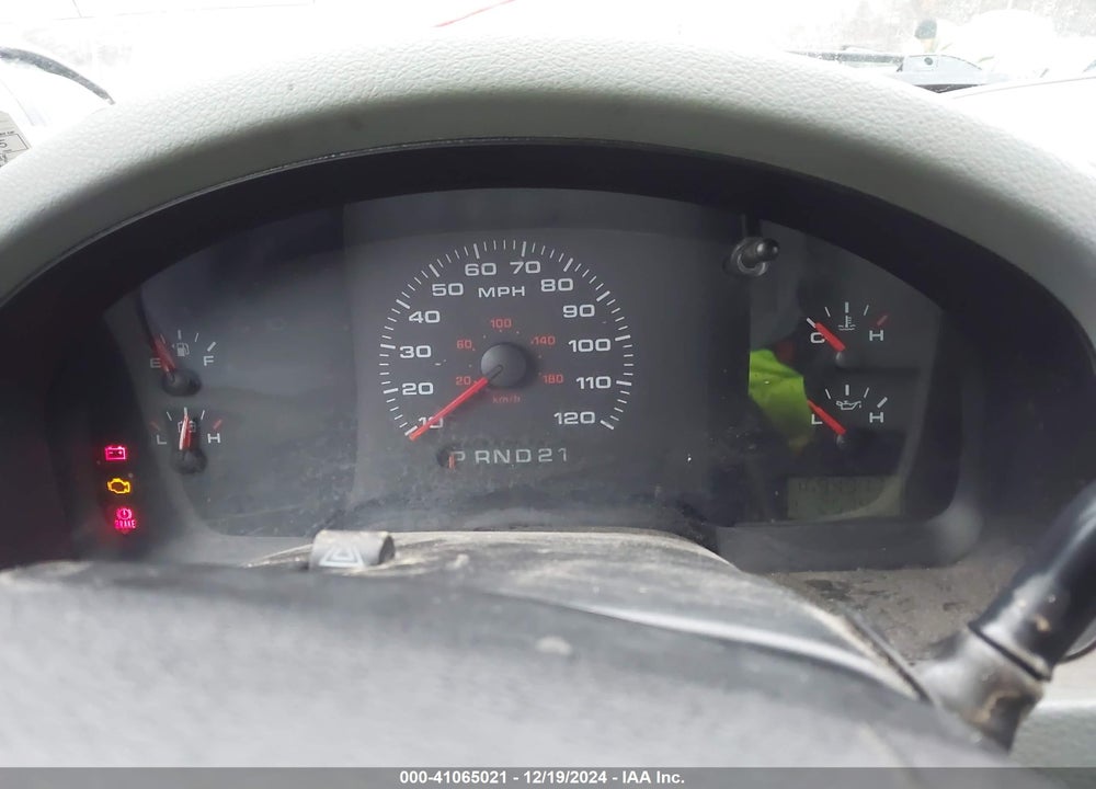 2004 FORD F-150 STX/XL/XLT VIN: 1FTRF12W74NA77809