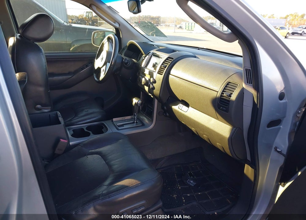 2007 NISSAN PATHFINDER SE VIN: 5N1AR18U97C638212