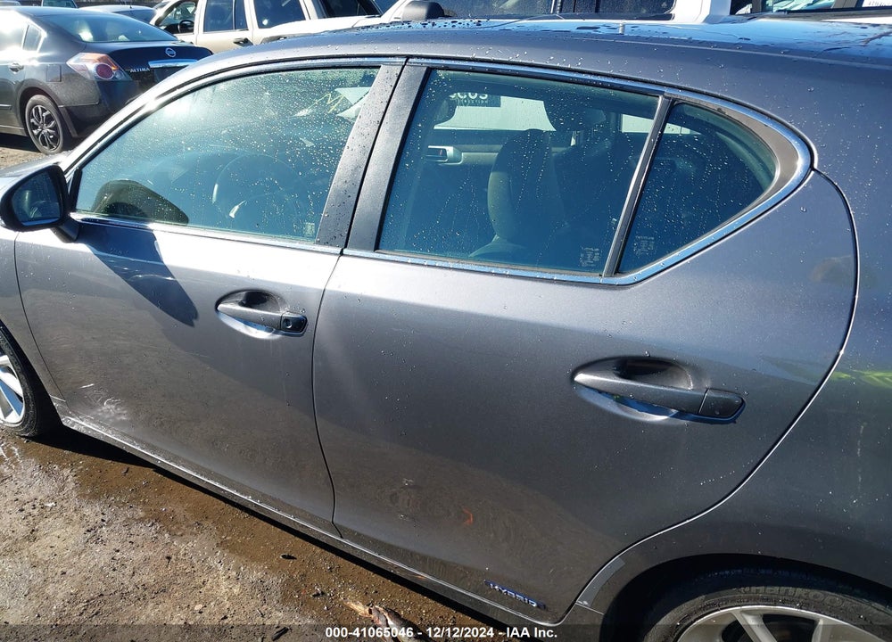 2013 LEXUS CT 200H VIN: JTHKD5BH6D2138065