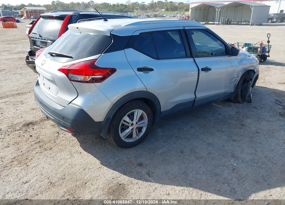 2019 NISSAN KICKS S VIN: 3N1CP5CU8KL532674