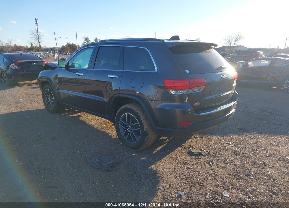2017 JEEP GRAND CHEROKEE LIMITED 4X2 VIN: 1C4RJEBG5HC828888