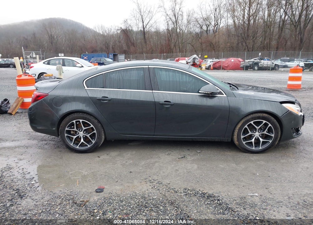 2017 BUICK REGAL TURBO SPORT TOURING VIN: 2G4GL5EX5H9195521