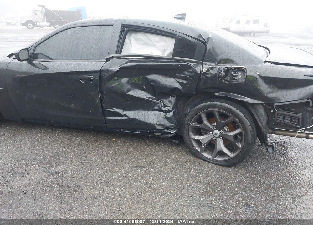 2018 DODGE CHARGER R/T RWD VIN: 2C3CDXCT1JH188240
