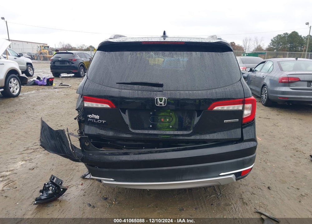 2019 HONDA PILOT TOURING VIN: 5FNYF5H99KB030801