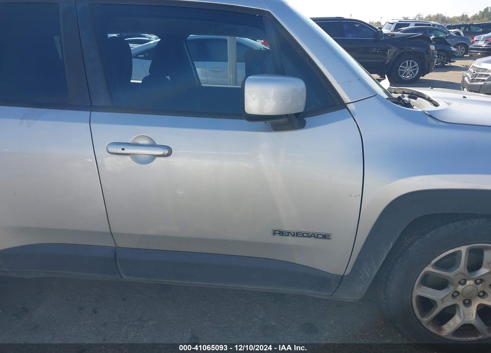 2018 JEEP RENEGADE LATITUDE FWD VIN: ZACCJABB4JPG68720