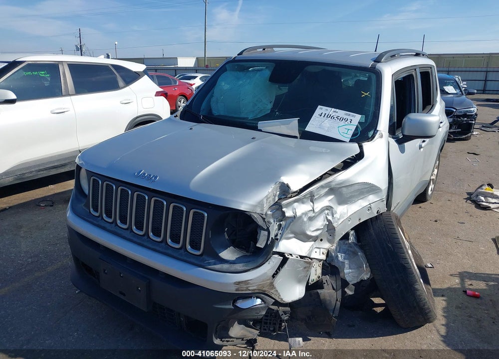 2018 JEEP RENEGADE LATITUDE FWD VIN: ZACCJABB4JPG68720