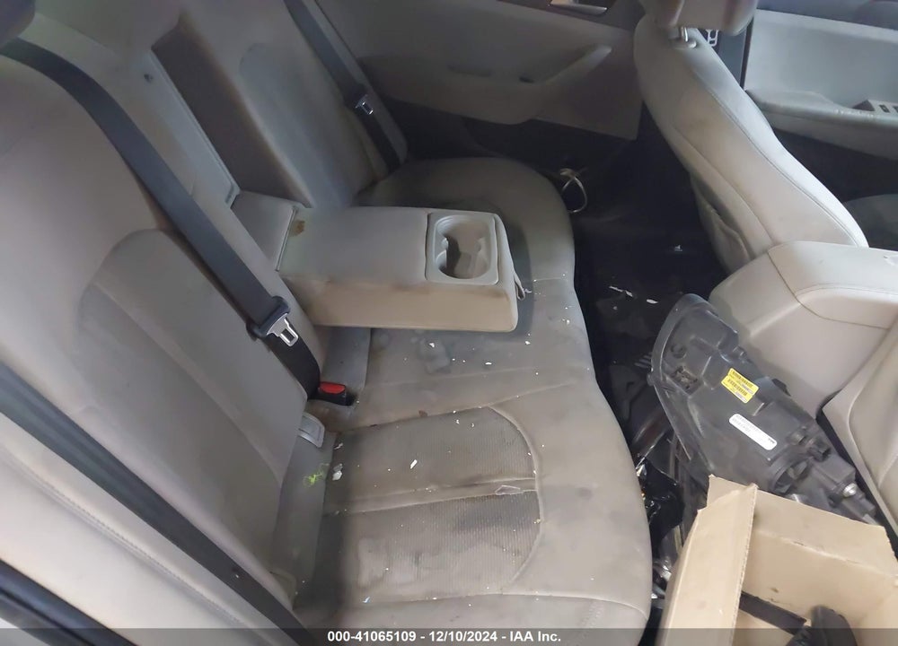 2017 HYUNDAI SONATA VIN: 5NPE24AF1HH541194