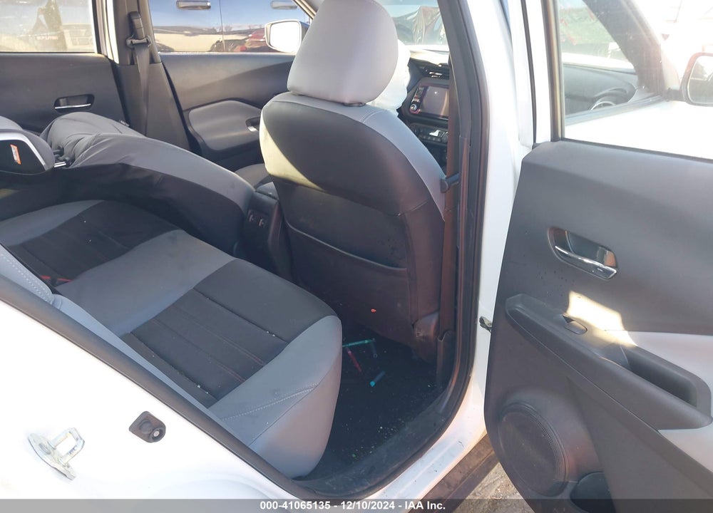 2024 NISSAN KICKS SR XTRONIC CVT VIN: 3N1CP5DV4RL484270
