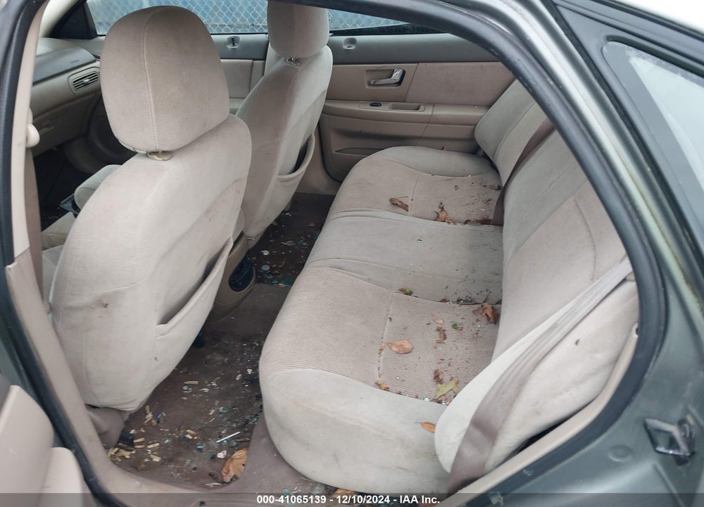 2001 FORD TAURUS SE VIN: 1FAFP53U71A123054