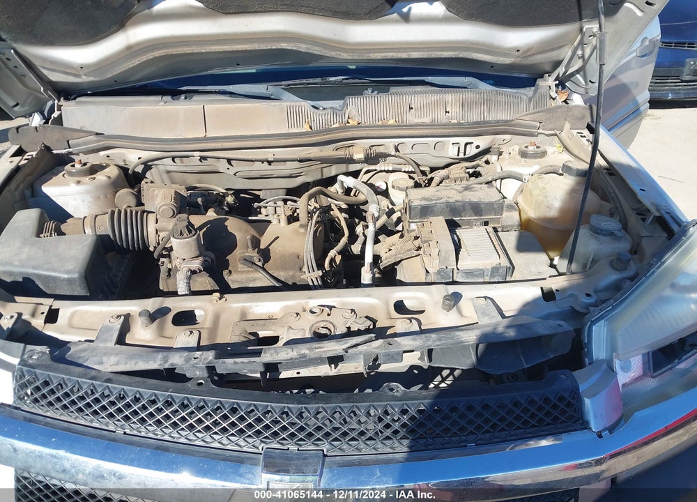 2005 CHEVROLET EQUINOX LS VIN: 2CNDL13F956024693