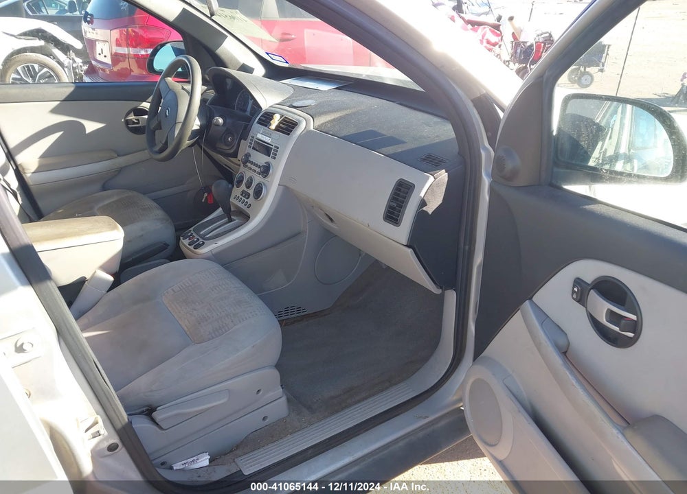 2005 CHEVROLET EQUINOX LS VIN: 2CNDL13F956024693