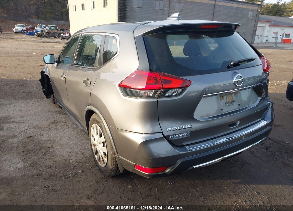 2018 NISSAN ROGUE S VIN: JN8AT2MV7JW313630