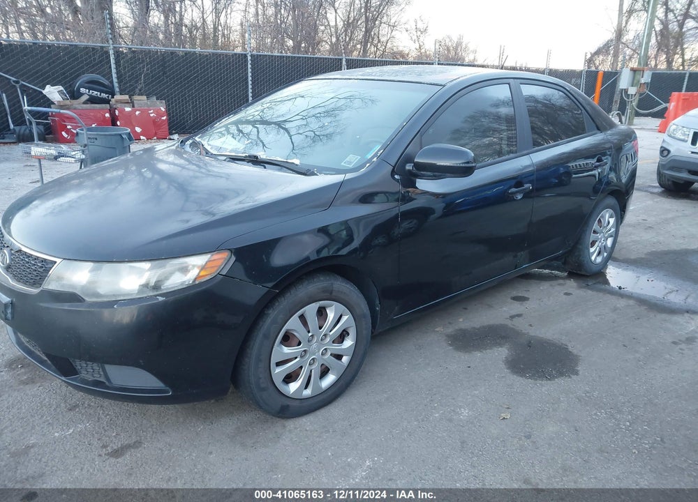 2011 KIA FORTE EX VIN: KNAFU4A27B5382178