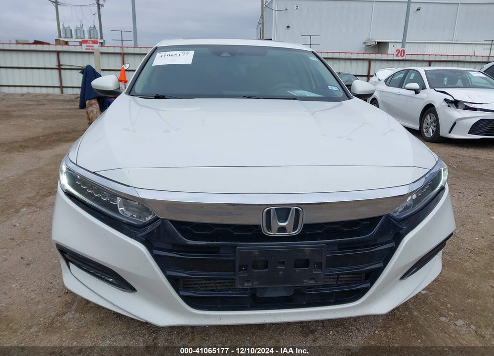 2018 HONDA ACCORD VIN: 1HGCV1F49JA205599