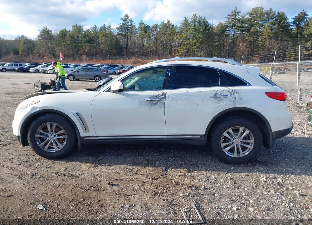2011 INFINITI FX35 VIN: JN8AS1MW8BM142244
