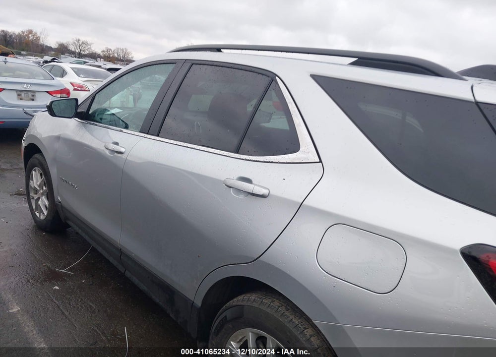 2022 CHEVROLET EQUINOX FWD LT VIN: 3GNAXKEV5NL261075