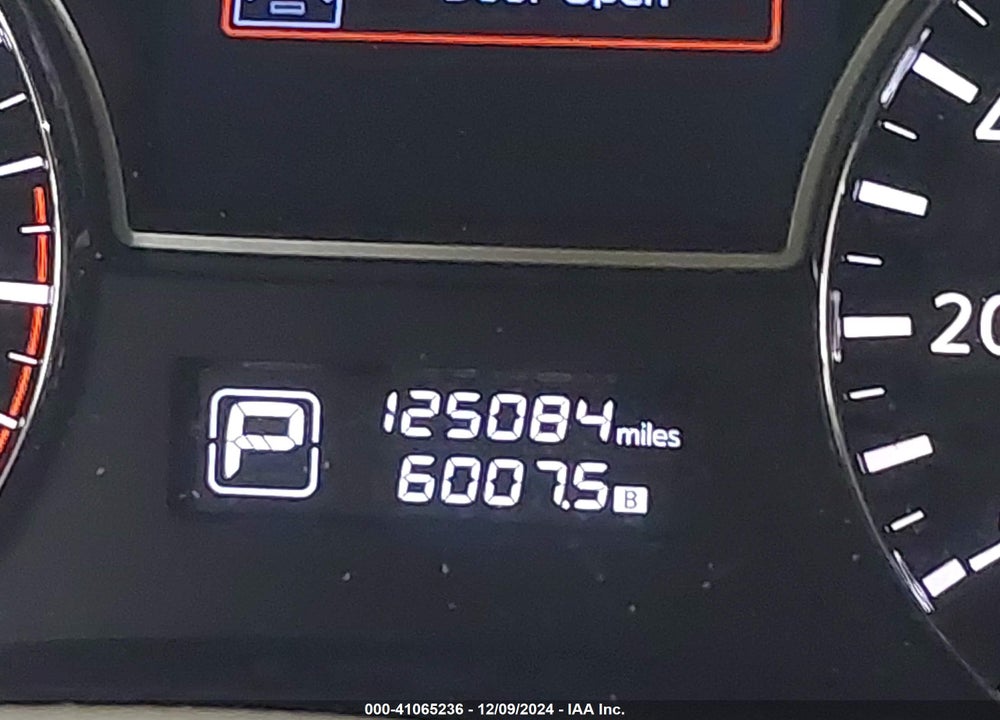 2014 NISSAN PATHFINDER HYBRID PLATINUM VIN: 5N1CR2MMXEC643548