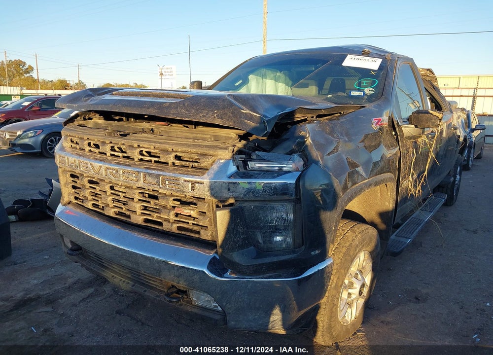 2022 CHEVROLET SILVERADO 2500HD 4WD STANDARD BED LT VIN: 2GC4YNE76N1220767