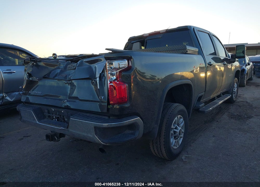 2022 CHEVROLET SILVERADO 2500HD 4WD STANDARD BED LT VIN: 2GC4YNE76N1220767