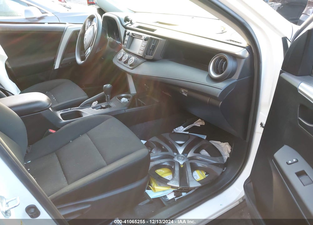 2017 TOYOTA RAV4 LE VIN: 2T3ZFREV6HW342204