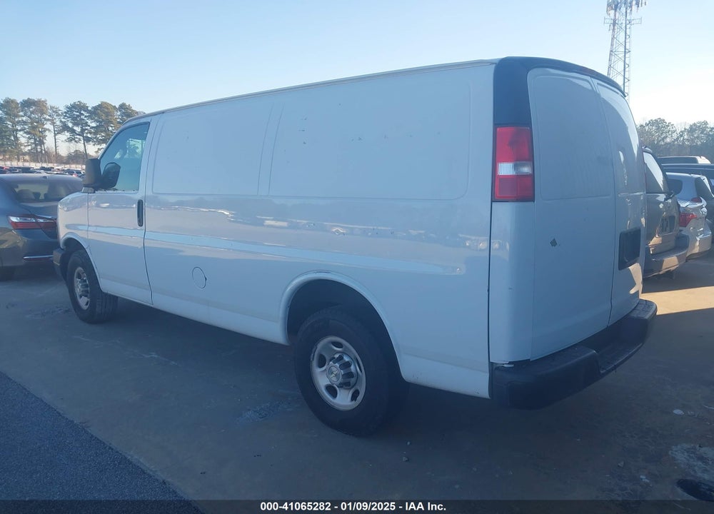 2021 CHEVROLET EXPRESS CARGO RWD 2500 REGULAR WHEELBASE WT VIN: 1GCWGAFP3M1169803