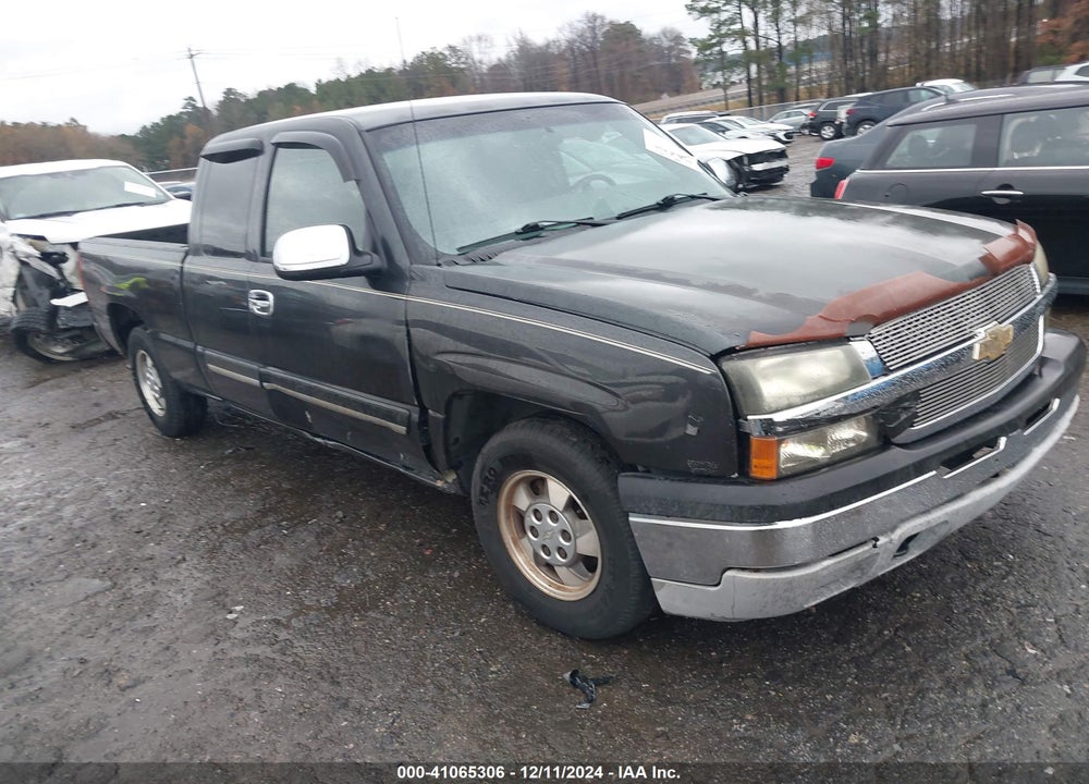 2004 CHEVROLET SILVERADO 1500 LS VIN: 2GCEC19VX41144487