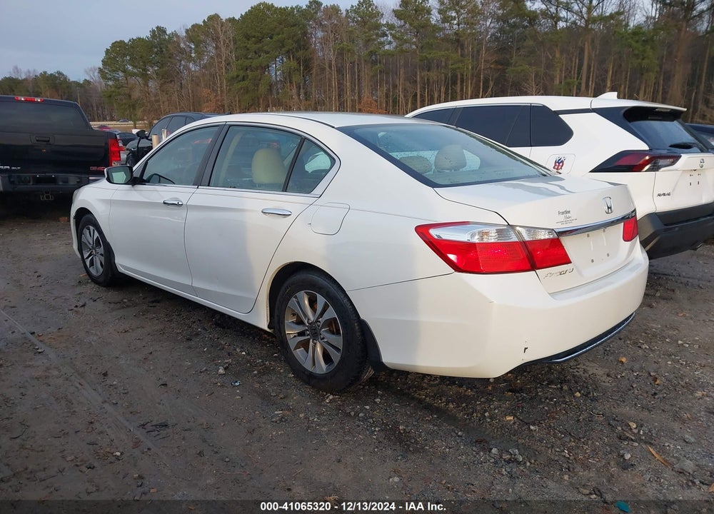 2013 HONDA ACCORD VIN: 1HGCR2F33DA168037